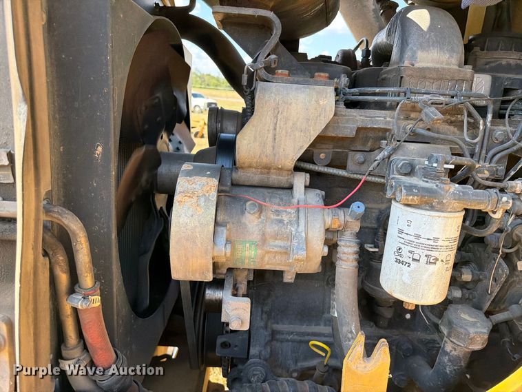 image for item FN2579 New Holland B95 backhoe