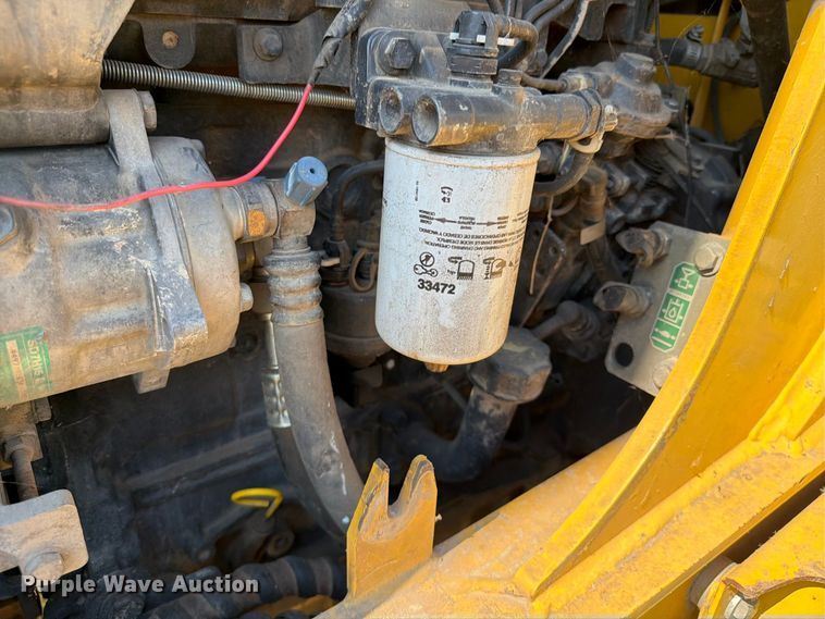 image for item FN2579 New Holland B95 backhoe