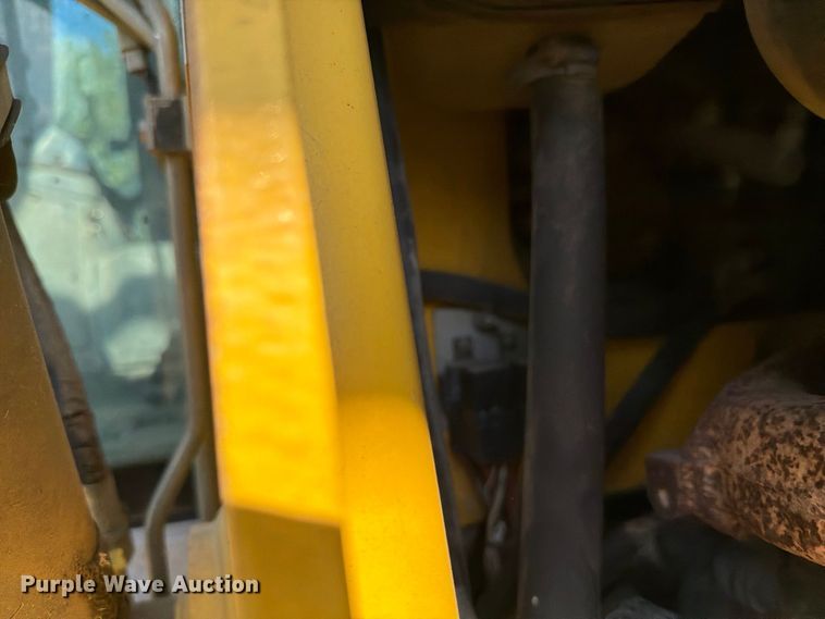 image for item FN2579 New Holland B95 backhoe