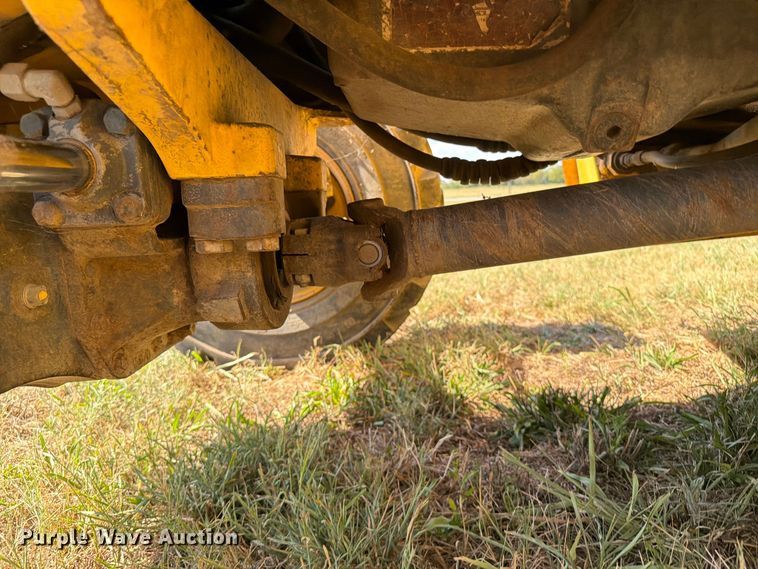 image for item FN2579 New Holland B95 backhoe