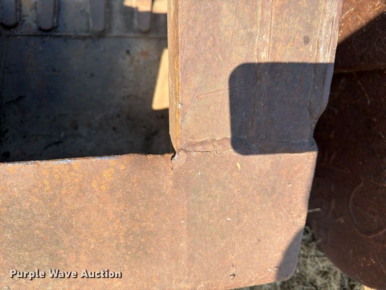 image for item FN2579 New Holland B95 backhoe