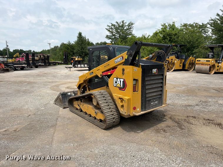 image for item FN5794 2024 Caterpillar 289D3 tracked skid steer loader
