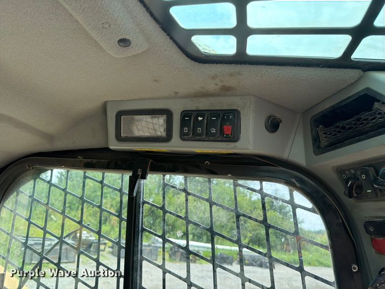 image for item FN5794 2024 Caterpillar 289D3 tracked skid steer loader