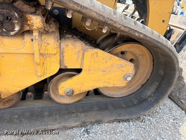 image for item FN5794 2024 Caterpillar 289D3 tracked skid steer loader