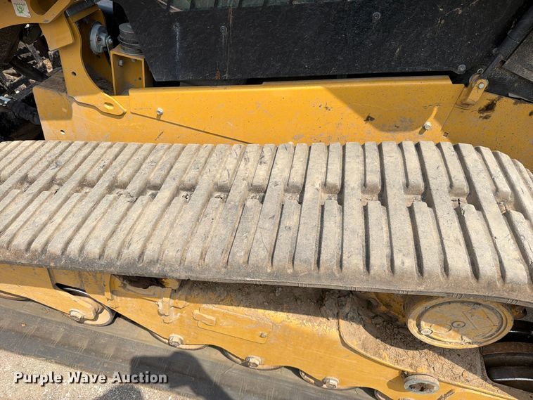 image for item FN5794 2024 Caterpillar 289D3 tracked skid steer loader