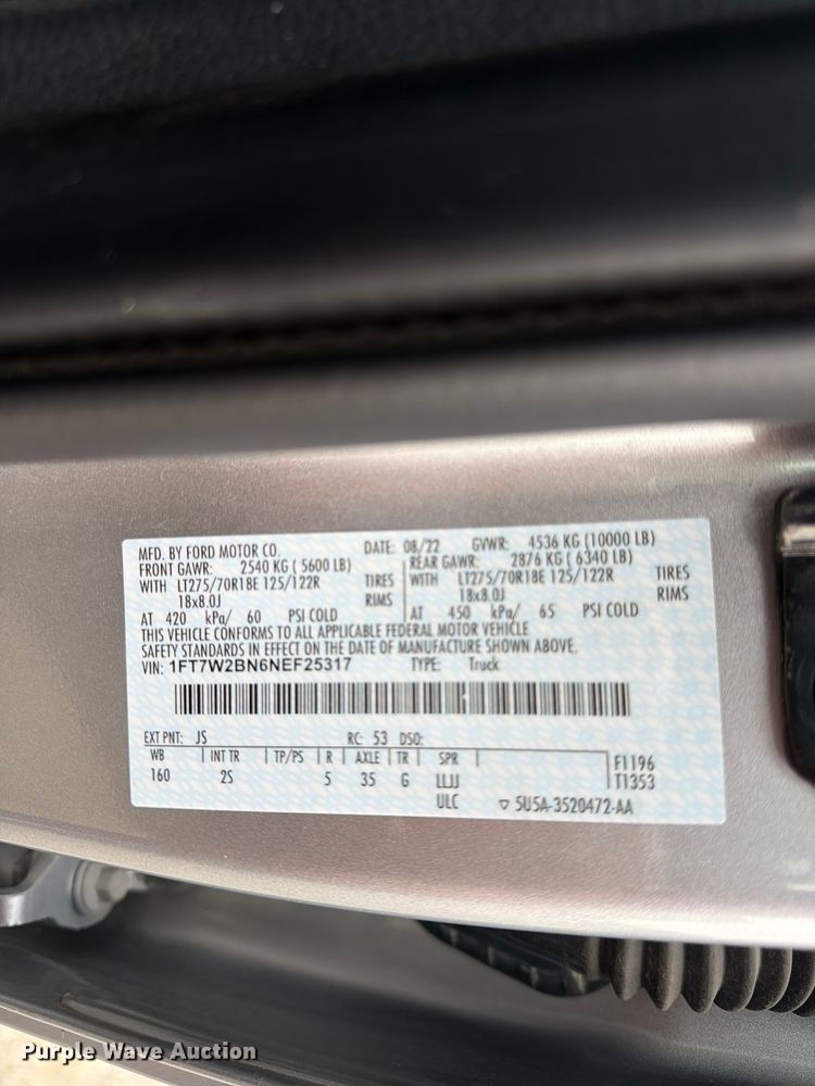image for item FN5800 2022 Ford F250 Super Duty XLT Crew Cab pickup truck
