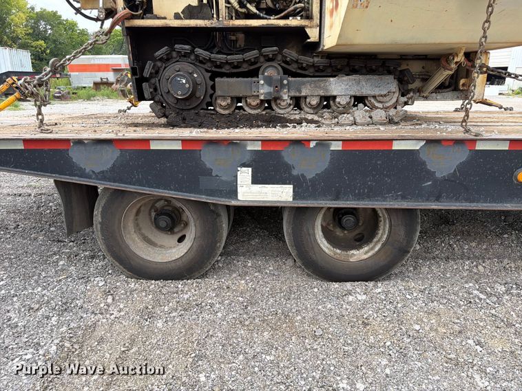 image for item FN5810 1991 Landoll Corporation 317E drop tilt deck equipment trailer