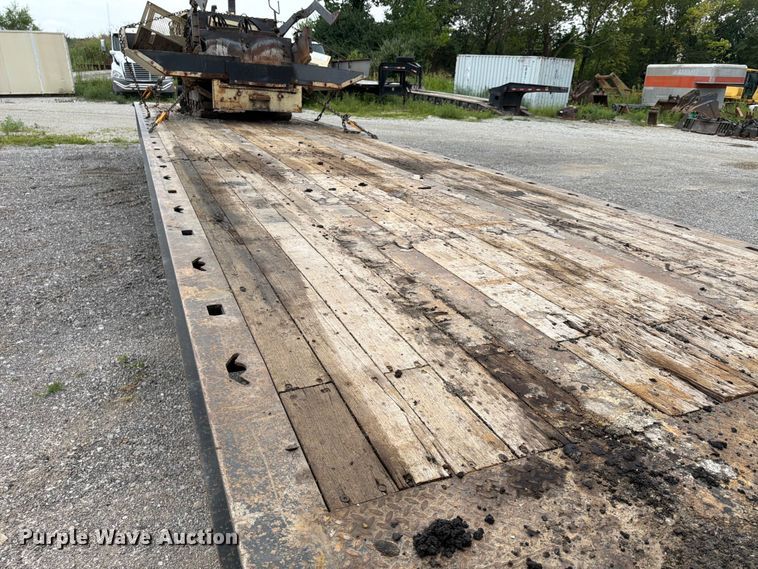 image for item FN5810 1991 Landoll Corporation 317E drop tilt deck equipment trailer