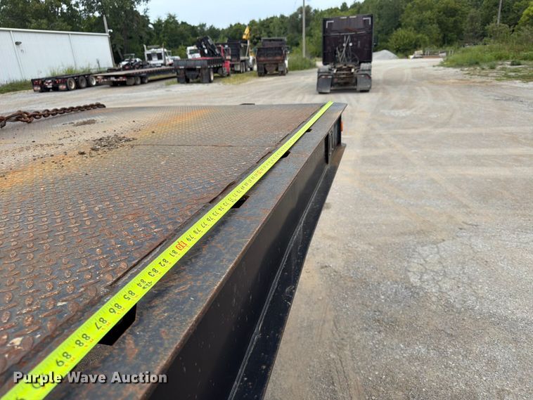 image for item FN5810 1991 Landoll Corporation 317E drop tilt deck equipment trailer