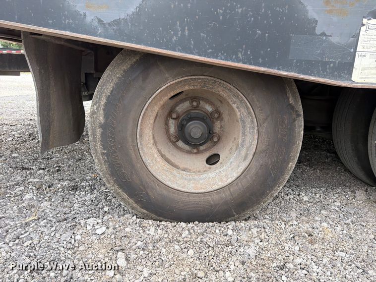image for item FN5810 1991 Landoll Corporation 317E drop tilt deck equipment trailer