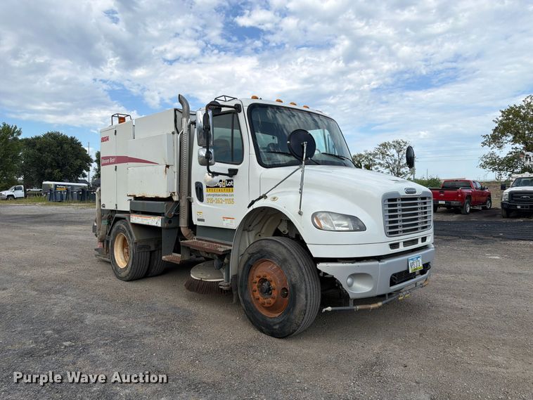 image for item FP3019 2009 Freightliner Business Class M2 street sweeper truck