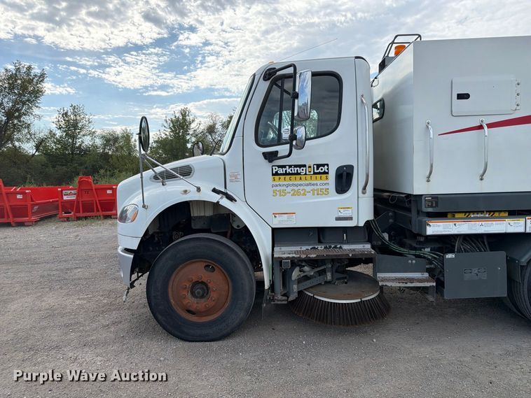 image for item FP3019 2009 Freightliner Business Class M2 street sweeper truck