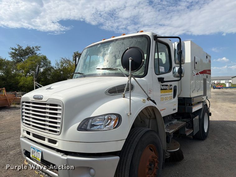 image for item FP3019 2009 Freightliner Business Class M2 street sweeper truck
