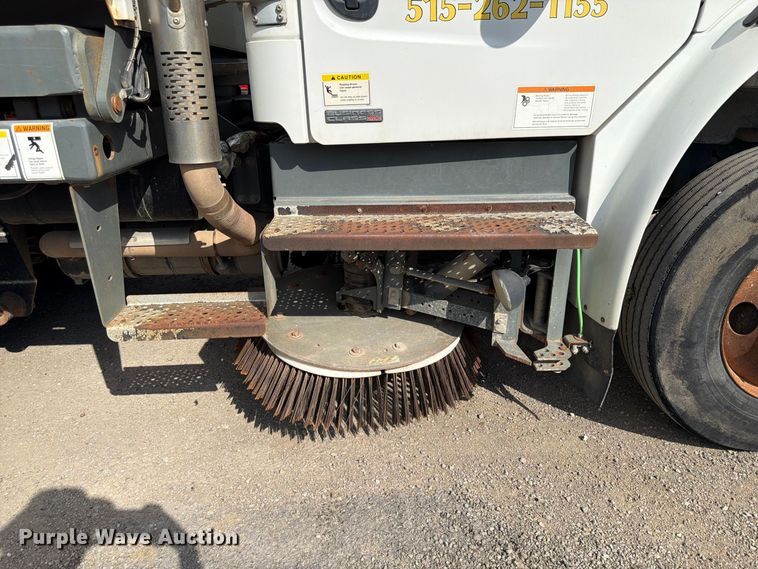 image for item FP3019 2009 Freightliner Business Class M2 street sweeper truck