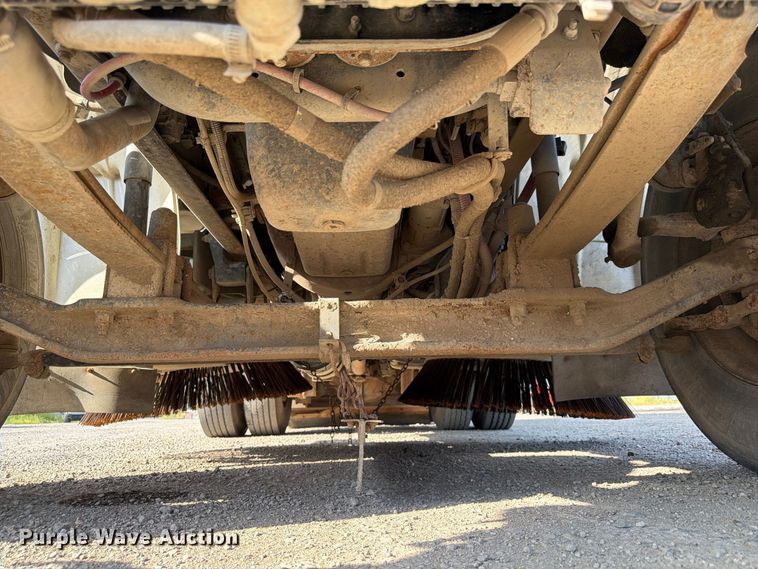 image for item FP3019 2009 Freightliner Business Class M2 street sweeper truck