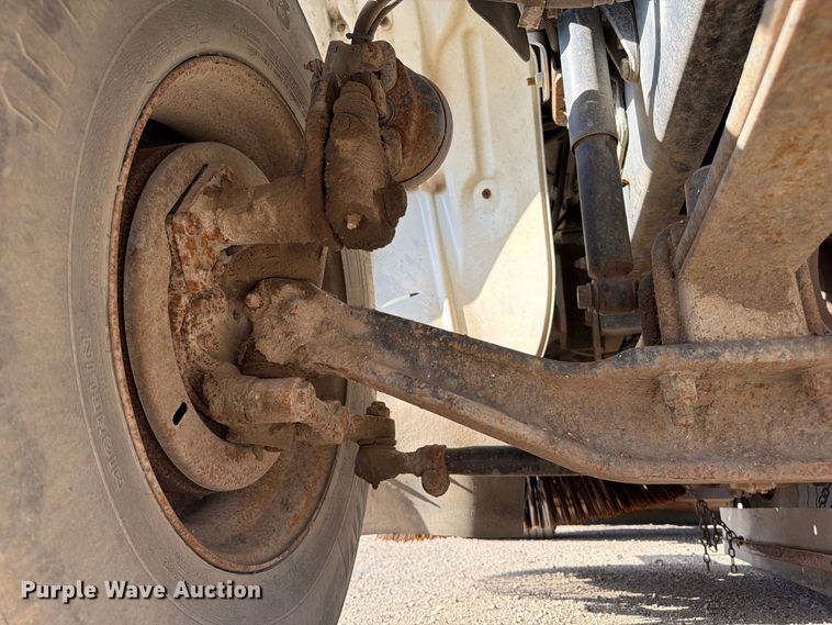 image for item FP3019 2009 Freightliner Business Class M2 street sweeper truck