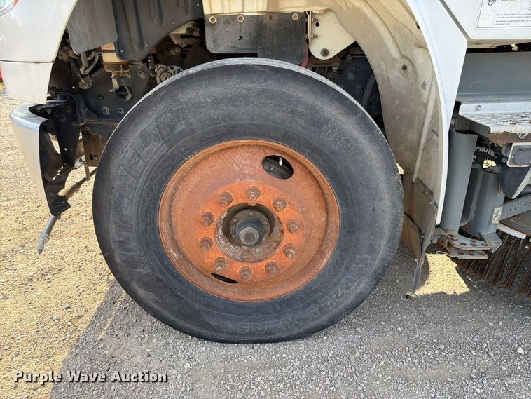 image for item FP3019 2009 Freightliner Business Class M2 street sweeper truck