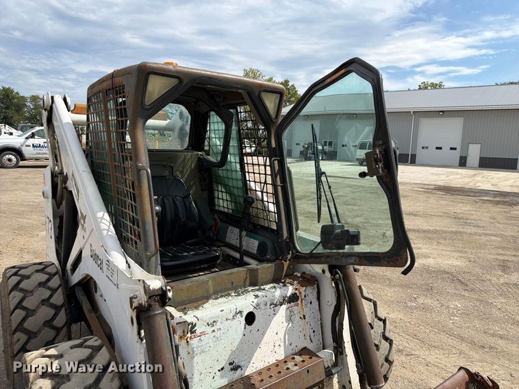 image for item FP3026 2002 Bobcat 873 skid steer loader
