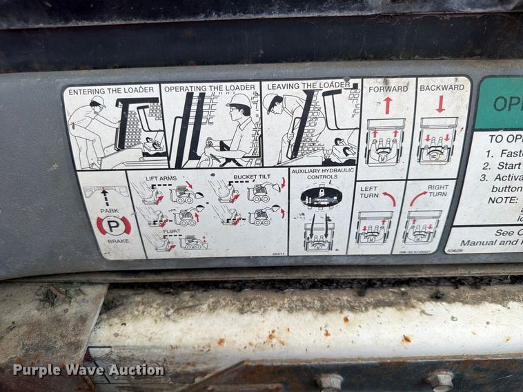 image for item FP3026 2002 Bobcat 873 skid steer loader