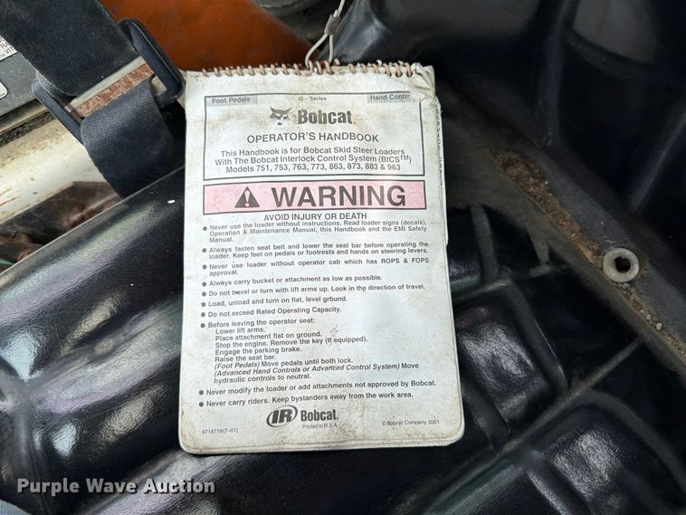 image for item FP3026 2002 Bobcat 873 skid steer loader