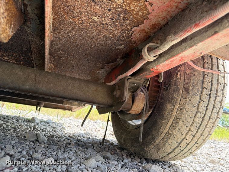 image for item FP3028 2009 Crafco EZ Pour 100D pothole patcher