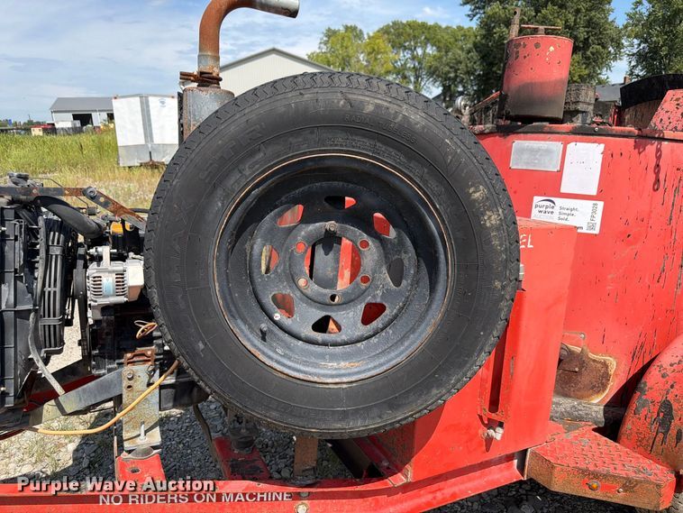 image for item FP3028 2009 Crafco EZ Pour 100D pothole patcher