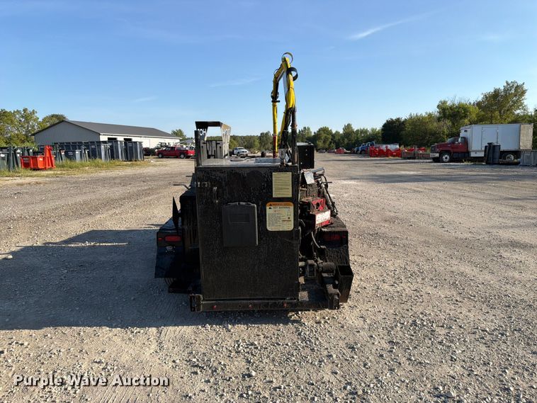 image for item FP3036 2009 CimLine 230DH pothole patcher