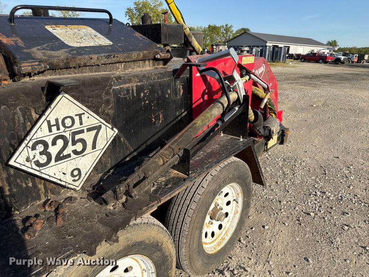 image for item FP3036 2009 CimLine 230DH pothole patcher