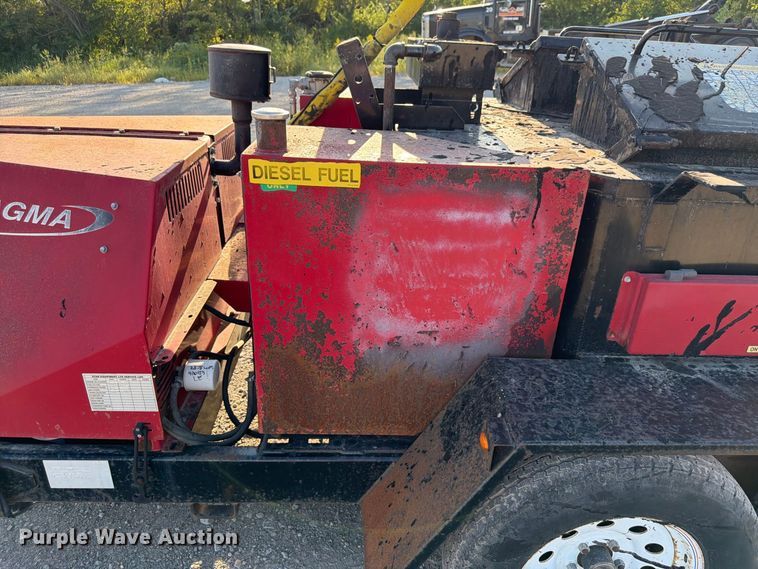 image for item FP3036 2009 CimLine 230DH pothole patcher