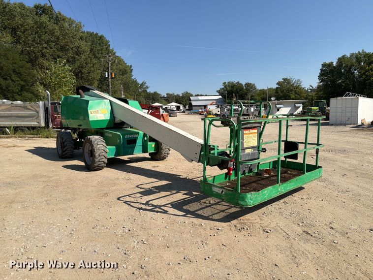 image for item FP3037 JLG 600S boom lift