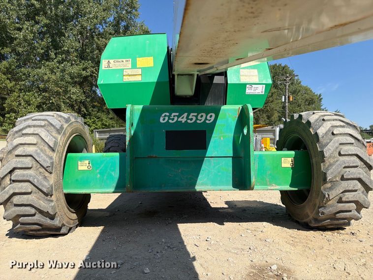 image for item FP3037 JLG 600S boom lift