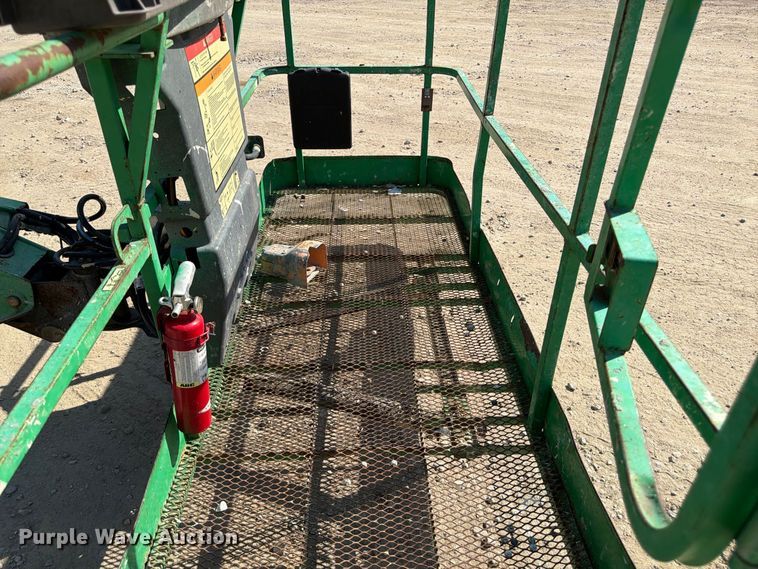 image for item FP3037 JLG 600S boom lift