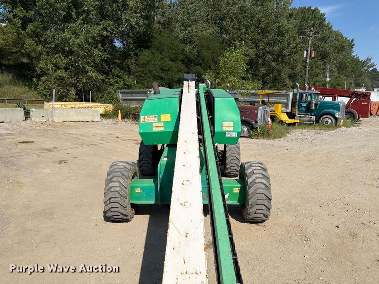 image for item FP3037 JLG 600S boom lift