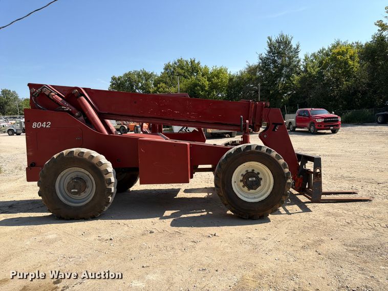 image for item FP3038 1996 Skytrak 8042 telehandler
