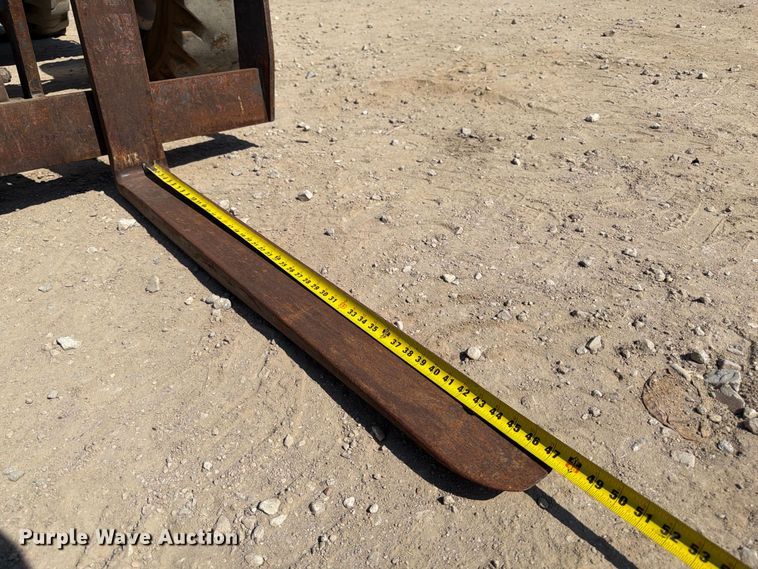 image for item FP3038 1996 Skytrak 8042 telehandler