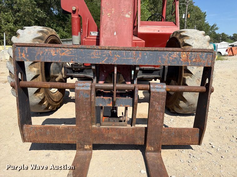 image for item FP3038 1996 Skytrak 8042 telehandler