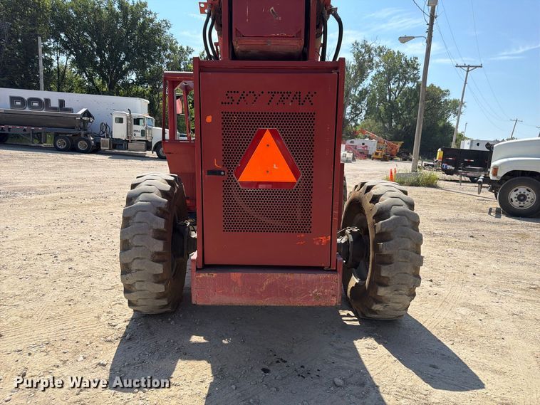 image for item FP3038 1996 Skytrak 8042 telehandler