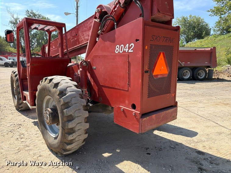 image for item FP3038 1996 Skytrak 8042 telehandler