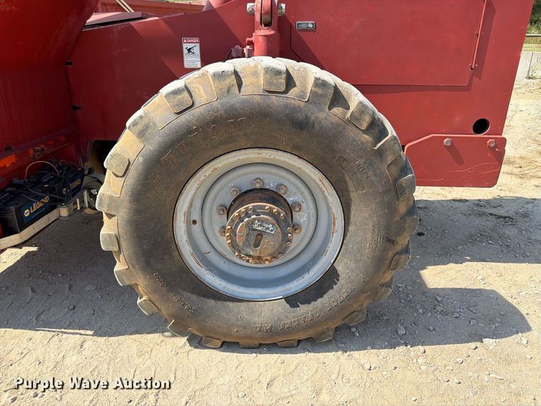 image for item FP3038 1996 Skytrak 8042 telehandler