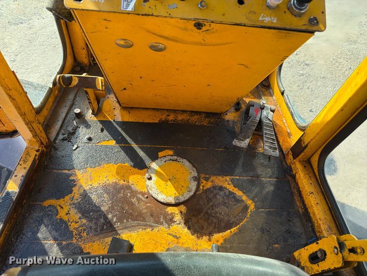 image for item FP3039 Waldon Sweep Master 250 broom