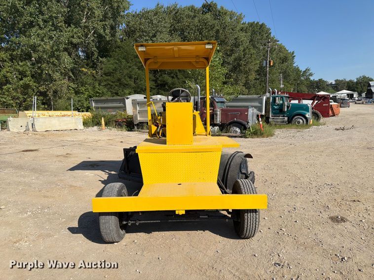 image for item FP3041 Broce RJ300 broom