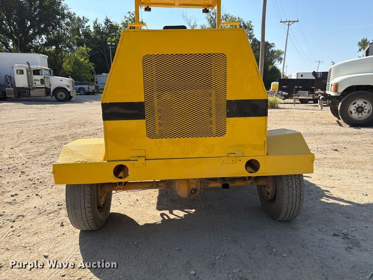 image for item FP3041 Broce RJ300 broom