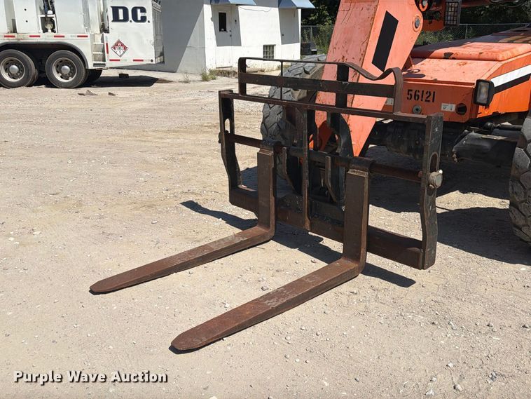 image for item FP3042 2014 JLG 8042 telehandler