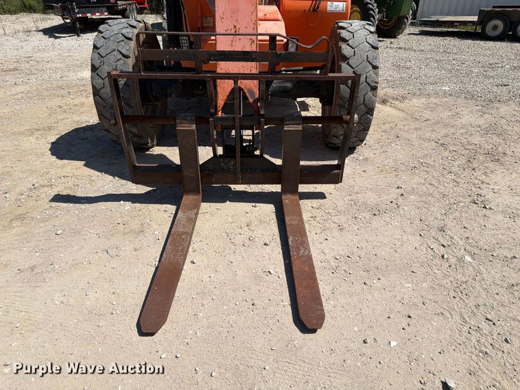 image for item FP3042 2014 JLG 8042 telehandler