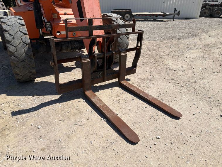 image for item FP3042 2014 JLG 8042 telehandler