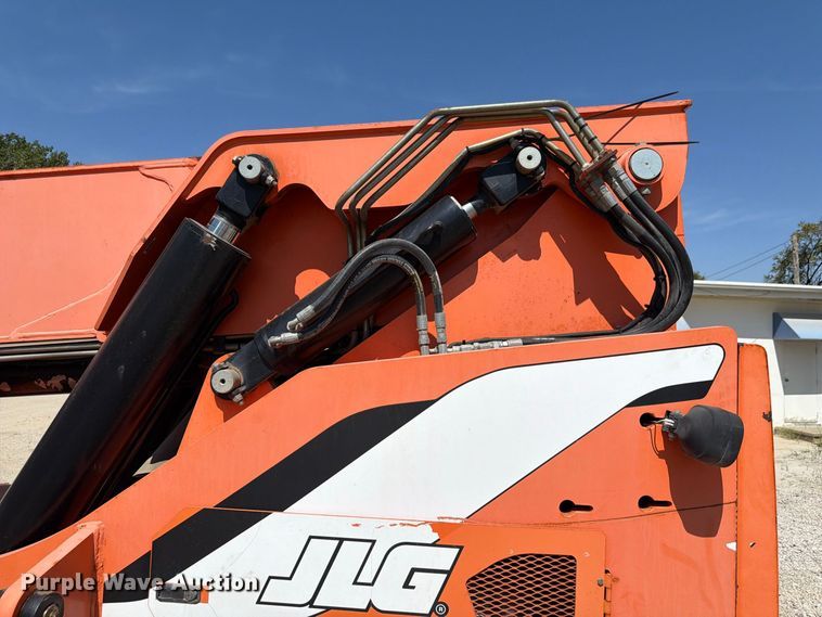 image for item FP3042 2014 JLG 8042 telehandler