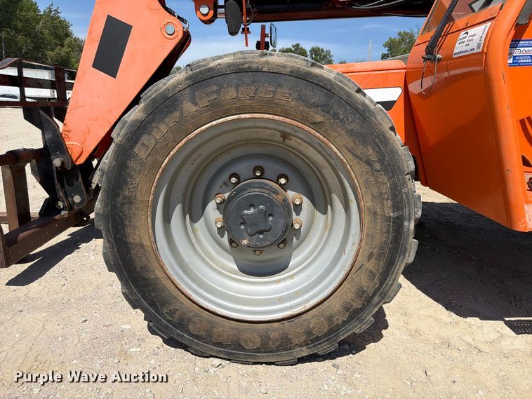 image for item FP3042 2014 JLG 8042 telehandler