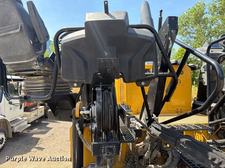 image for item FP4035 2016 Caterpillar AP655F paver