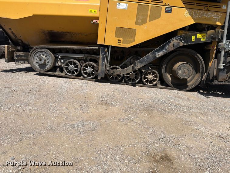 image for item FP4035 2016 Caterpillar AP655F paver