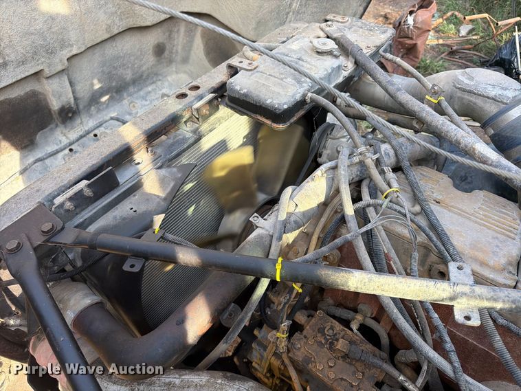 image for item FP4036 1996 Ford LTL9000 dump truck